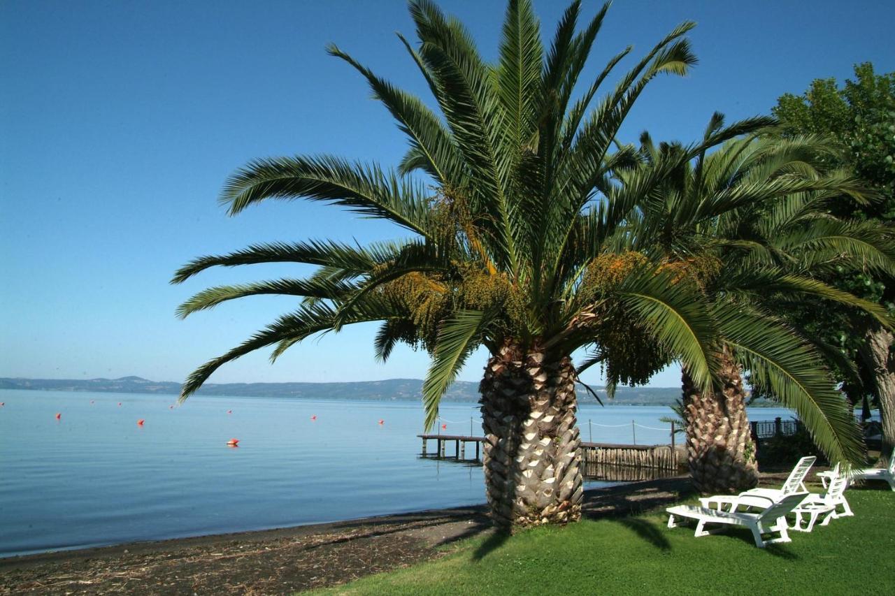 Hotel Eden Sul Lago Bolsena Ngoại thất bức ảnh