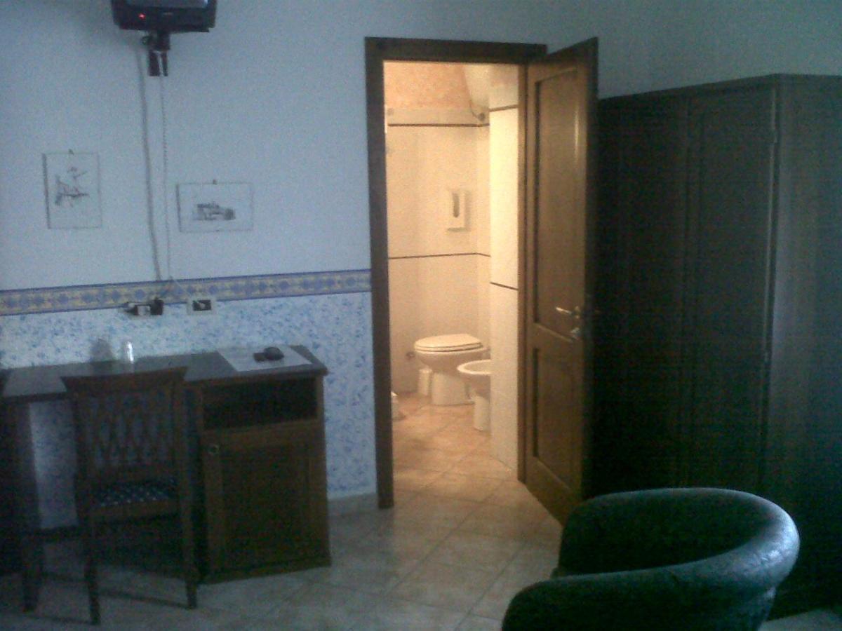 Hotel Eden Sul Lago Bolsena Ngoại thất bức ảnh