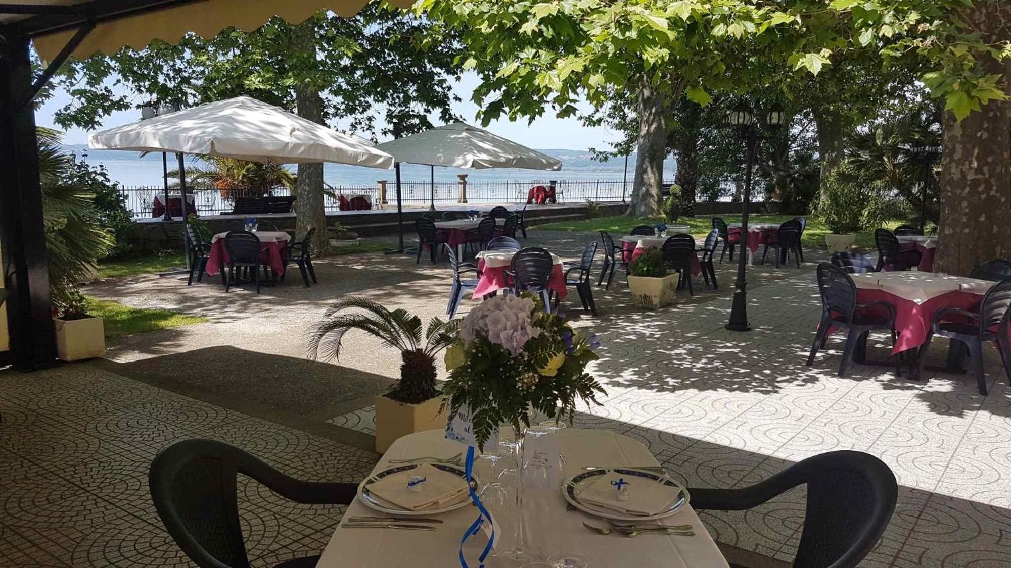 Hotel Eden Sul Lago Bolsena Ngoại thất bức ảnh