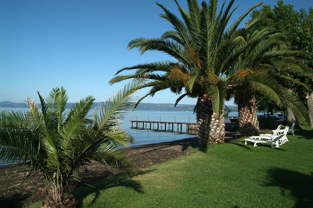 Hotel Eden Sul Lago Bolsena Ngoại thất bức ảnh