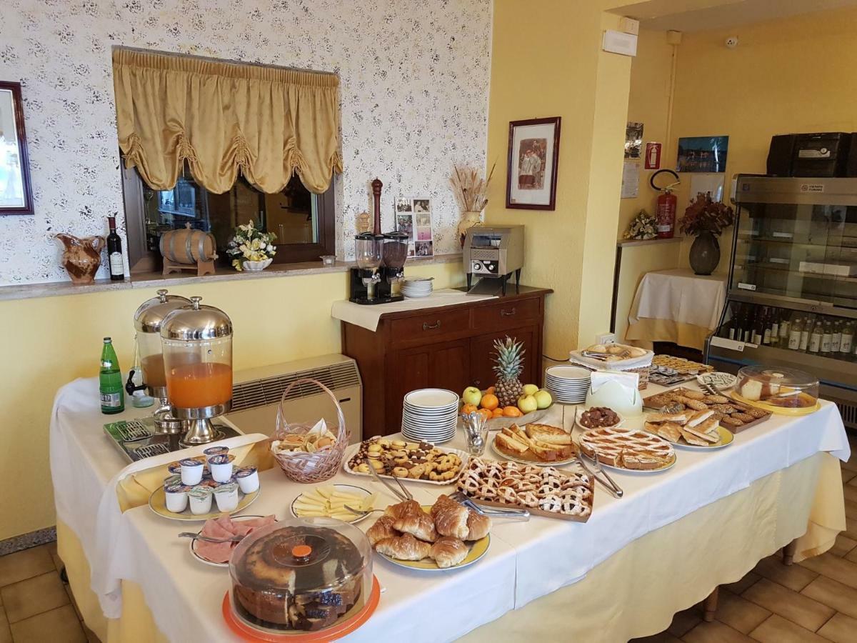 Hotel Eden Sul Lago Bolsena Ngoại thất bức ảnh